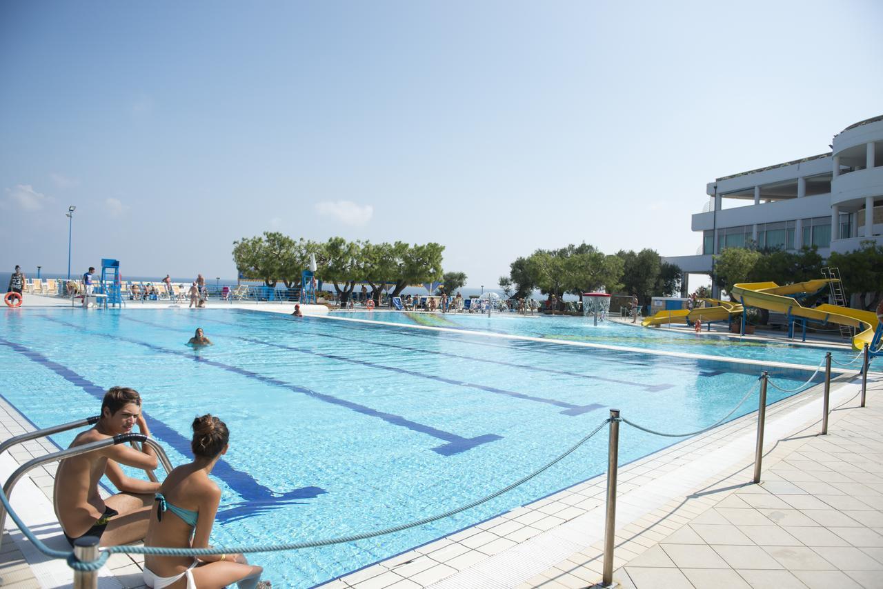 Corvino Resort Monopoli Exteriör bild